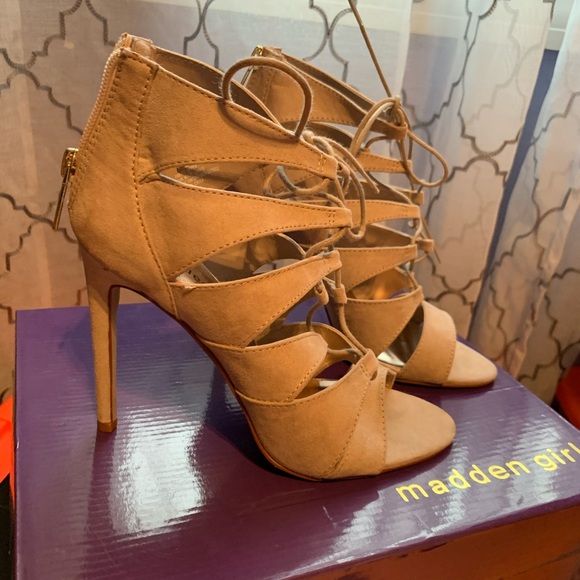 Madden Girl Heels - Picture 4 of 8
